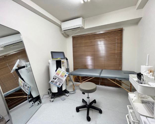 新宿に話題の無人脱毛サロンがオープン！ - セルフ脱毛サロンONESELF(ワンセルフ)のメイン画像